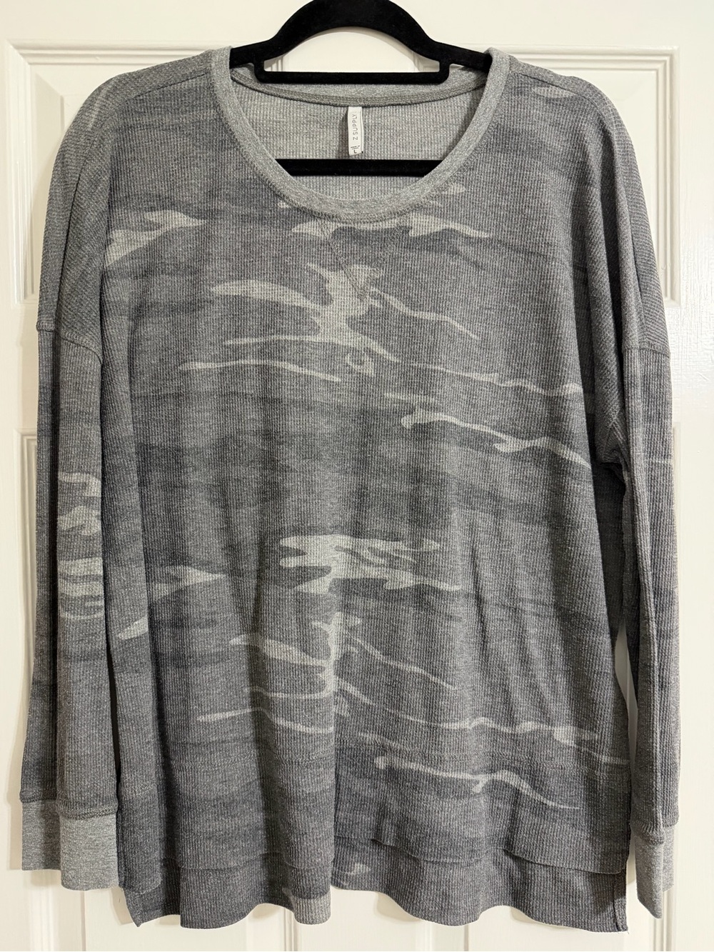 Z Supply Gray & Light Gray Camo Waffle Tunic